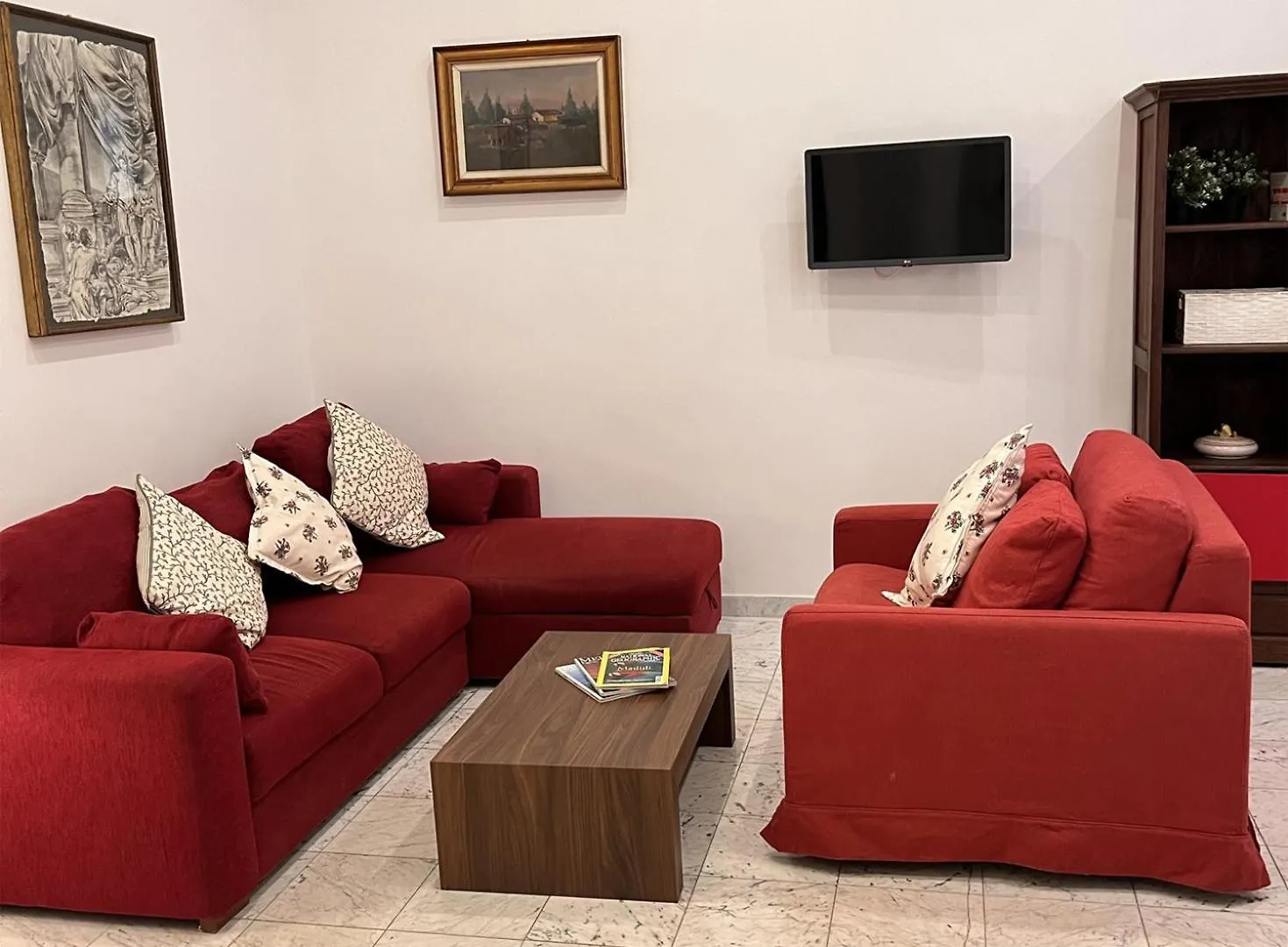 Roma Basento Apartment